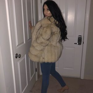 Meet your Posher, Jackie